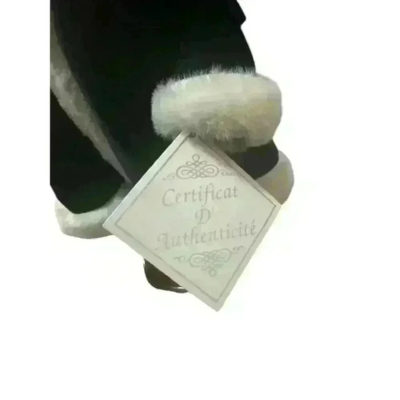 Collector's Choice fine bisque porcelain doll Classy African American - Picture 5 of 6